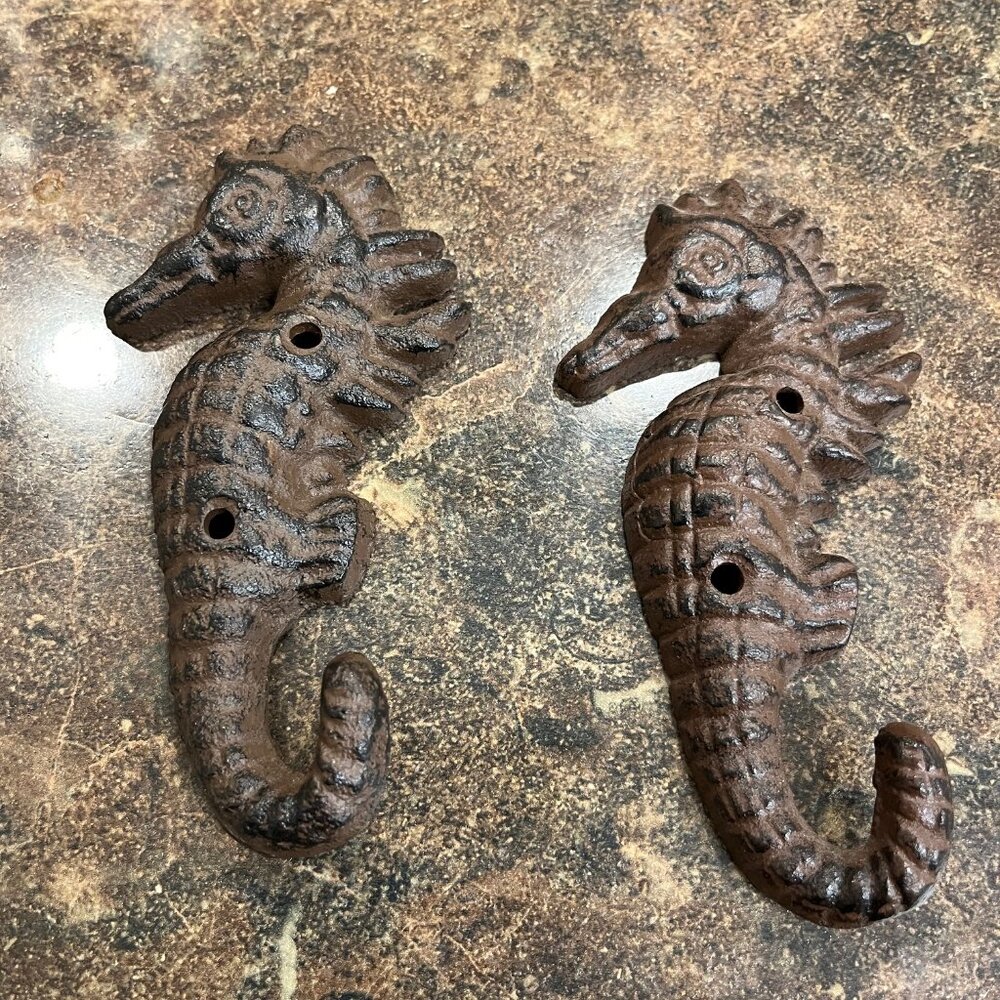 Pair of Sea Horses Wall Decor